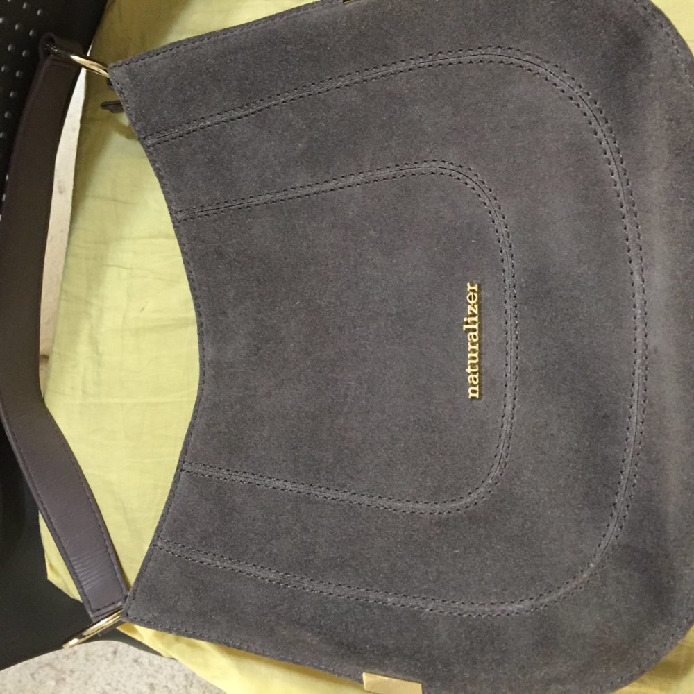 Handbag - Picture 2 of 12